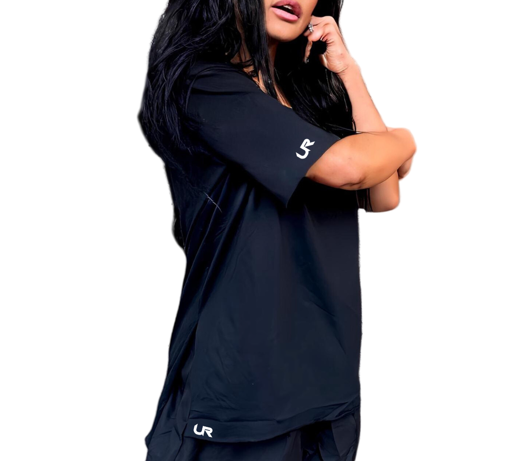 Oversized baggy look, wide open v-neck, black, raw cut hems, small side splits for more air flow