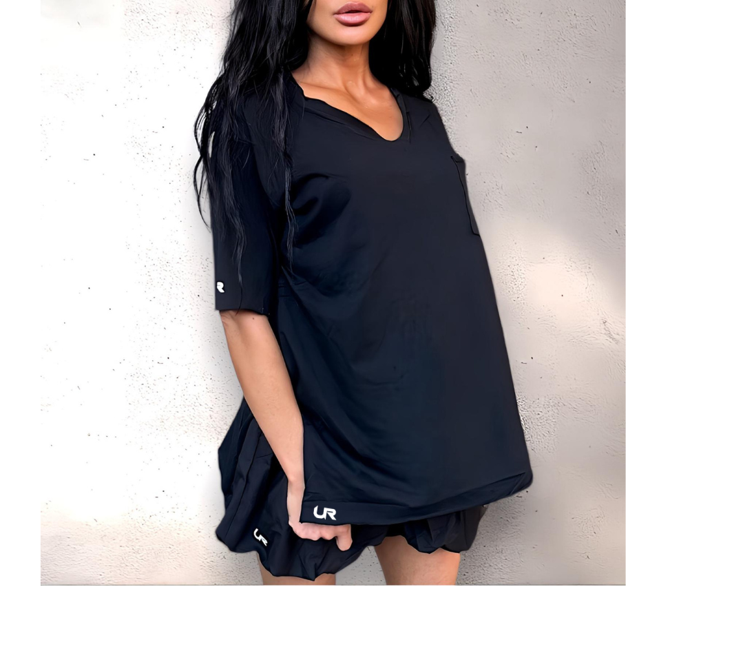 Oversized baggy look, wide open v-neck, black, raw cut hems, small side splits for more air flow